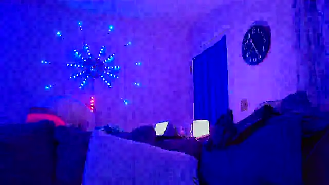 Snapshot of onlym4m chatting on 03-17-25, 12:32 onlym4m online show from 03-17-25, 12:32