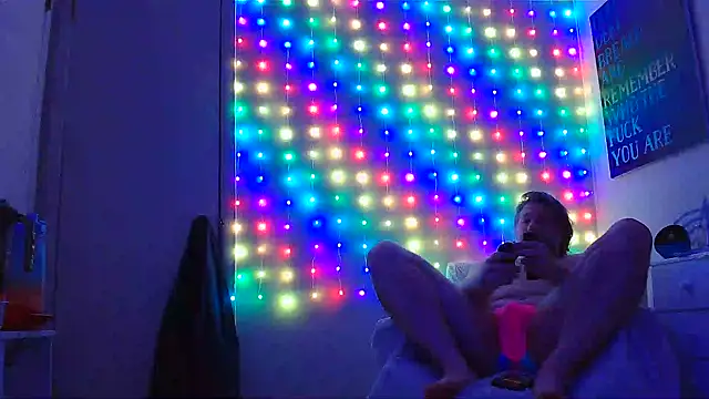 Snapshot of onlym4m chatting on 02-01-25, 10:01 onlym4m online show from 02-01-25, 10:01