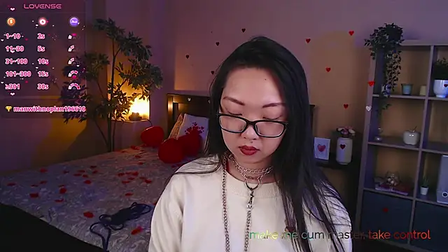 Snapshot of Marine_Vact chatting on 02-13-25, 05:33 Marine Vact online show from 02-13-25, 05:33