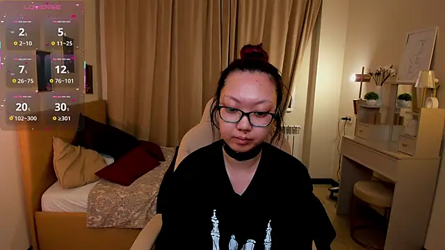 Marine Vact online show from 04-10-26, 02:13