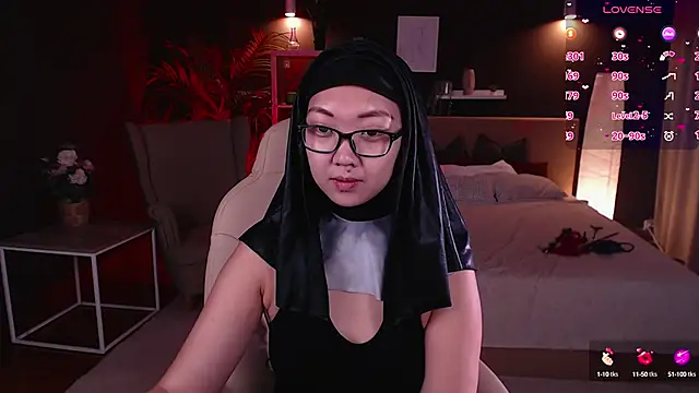 Snapshot of Marine_Vact chatting on 10-01-25, 02:10 Marine Vact online show from 10-01-25, 02:10