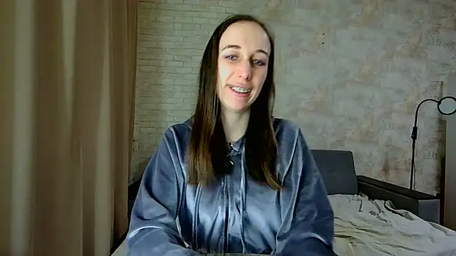 Snapshot of Anika_bloom chatting on 05-29-26, 09:10 Anika bloom online show from 05-29-26, 09:10