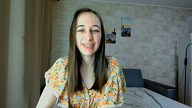 Snapshot of Anika_bloom chatting on 05-26-26, 09:46 Anika bloom online show from 05-26-26, 09:46