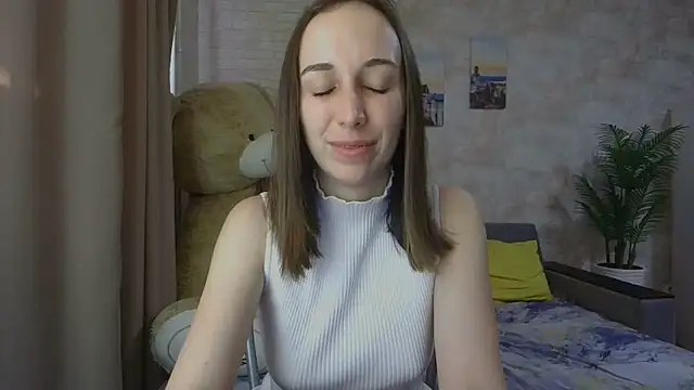 Anika bloom online show from 09-25-25, 10:54