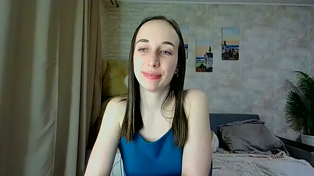 Snapshot of Anika_bloom chatting on 02-08-26, 07:55 Anika bloom online show from 02-08-26, 07:55