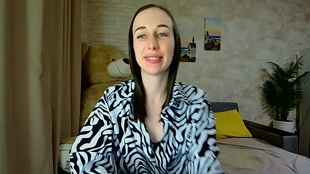 Snapshot of Anika_bloom chatting on 02-03-26, 07:41 Anika bloom online show from 02-03-26, 07:41