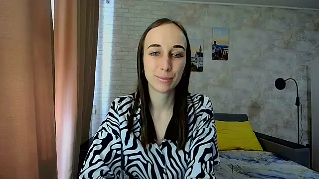 Anika bloom online show from 04-08-26, 08:49