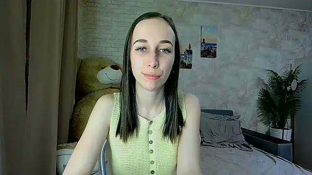 Snapshot of Anika_bloom chatting on 02-24-26, 06:42 Anika bloom online show from 02-24-26, 06:42