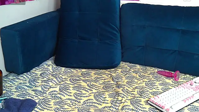 MiraMilf online show from 01-14-25, 08:20