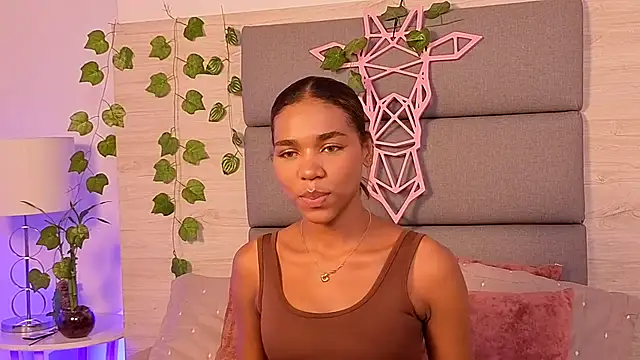 Lily Miiller online show from 11-05-25, 08:45