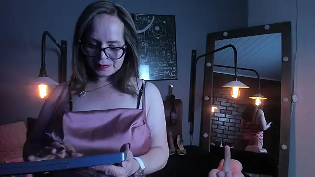 Samantha mature56 online show from 10-03-25, 10:39