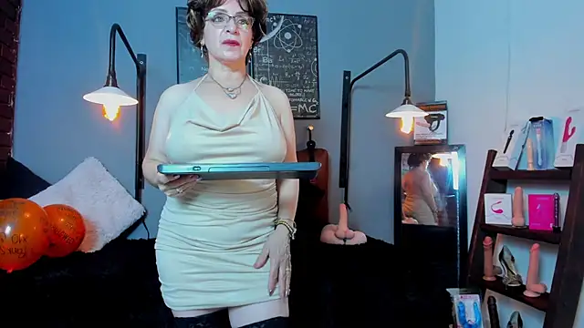 Samantha mature56 online show from 05-04-26, 02:15