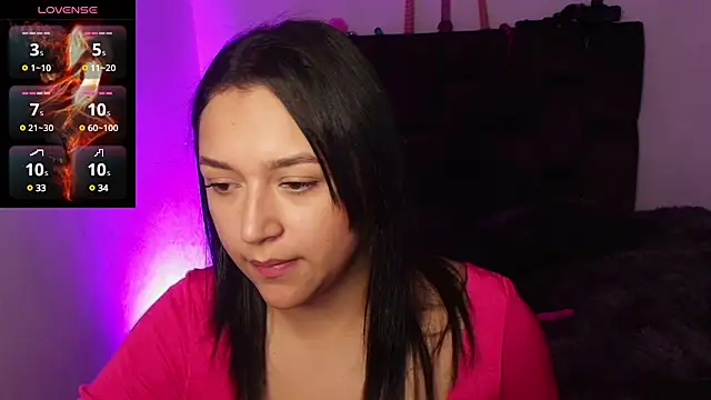 Snapshot of EmilySavvato chatting on 01-12-25, 02:45 EmilySavvato online show from 01-12-25, 02:45