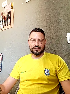 P4uzud4O online show from 04-22-26, 02:24