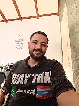 P4uzud4O online show from 06-16-26, 07:03
