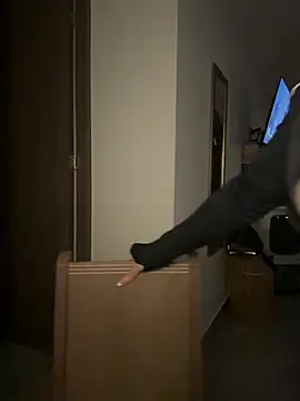 Nickiiiii online show from 04-04-26, 06:31