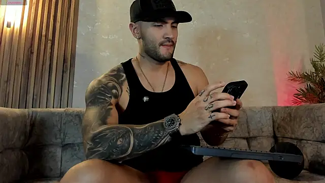 Snapshot of JeanColleman chatting on 07-10-26, 12:43 JeanColleman online show from 07-10-26, 12:43