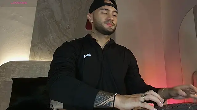 Snapshot of JeanColleman chatting on 06-02-26, 12:10 JeanColleman online show from 06-02-26, 12:10