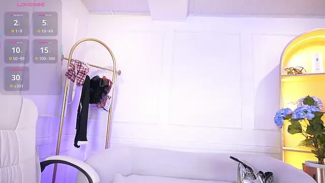 elasummer online show from 10-04-25, 12:07