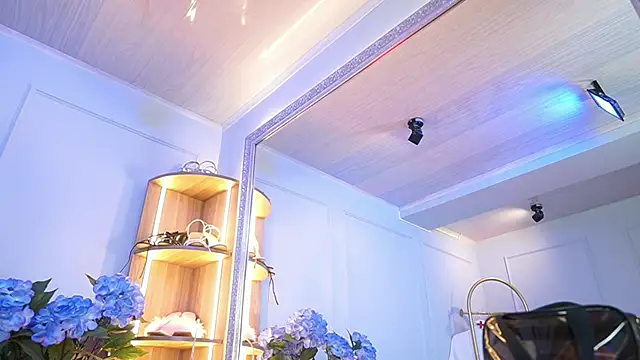 elasummer online show from 04-02-26, 12:34