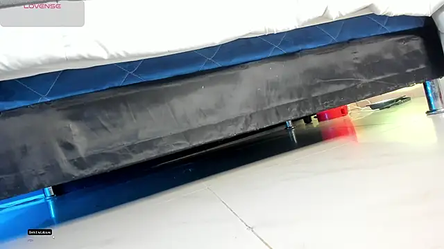 victoria byte online show from 11-29-25, 05:57