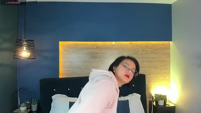 victoria byte online show from 09-25-25, 08:59