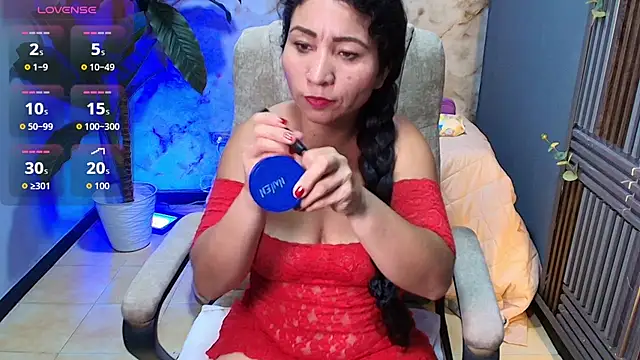 Snapshot of jennaa_milf_ chatting on 06-24-26, 07:33 jennaa milf online show from 06-24-26, 07:33
