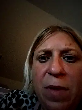 Snapshot of Playmate86 chatting on 12-04-24, 10:07 Playmate86 online show from 12-04-24, 10:07