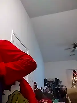 Snapshot of Playmate86 chatting on 12-17-24, 05:40 Playmate86 online show from 12-17-24, 05:40