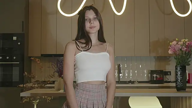 whisper of love online show from 11-02-25, 02:16