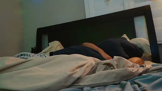 cloudyspun online show from 11-12-25, 12:42