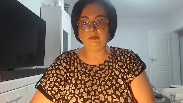 Snapshot of Amandamuller1982 chatting on 06-21-26, 05:52 Amandamuller1982 online show from 06-21-26, 05:52