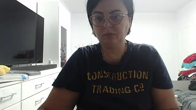Amandamuller1982 online show from 09-17-25, 09:50