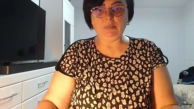 Amandamuller1982 online show from 04-12-26, 06:55