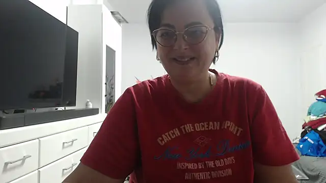 Amandamuller1982 online show from 09-25-25, 10:49