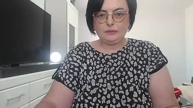 Amandamuller1982 online show from 05-05-26, 12:08