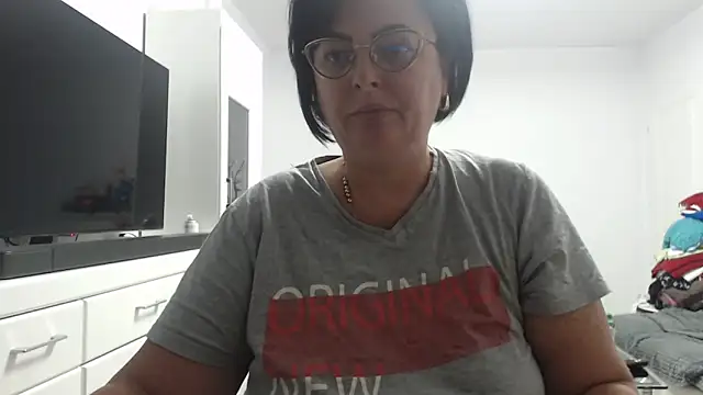 Amandamuller1982 online show from 09-23-25, 08:27