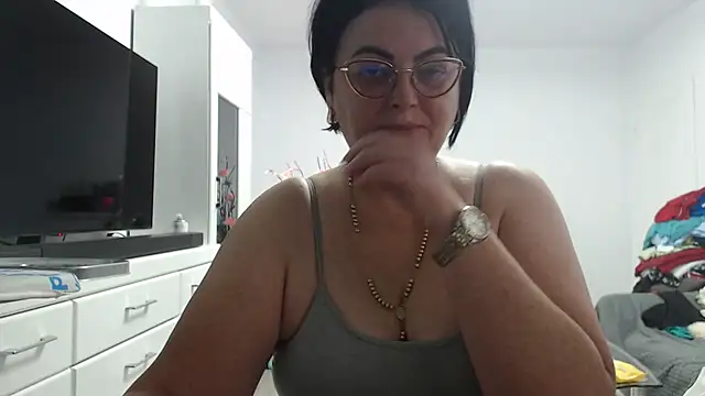Amandamuller1982 online show from 09-12-25, 09:42