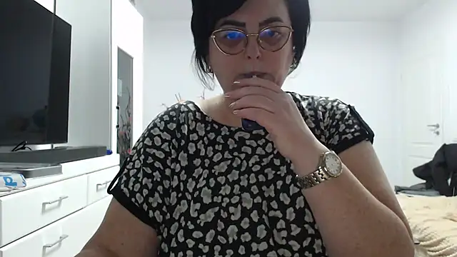 Amandamuller1982 online show from 02-04-26, 06:36