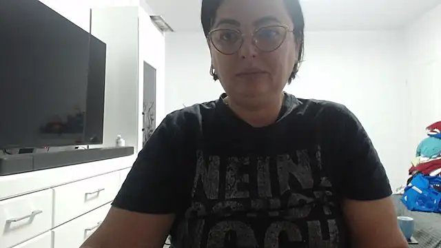 Amandamuller1982 online show from 09-26-25, 09:43