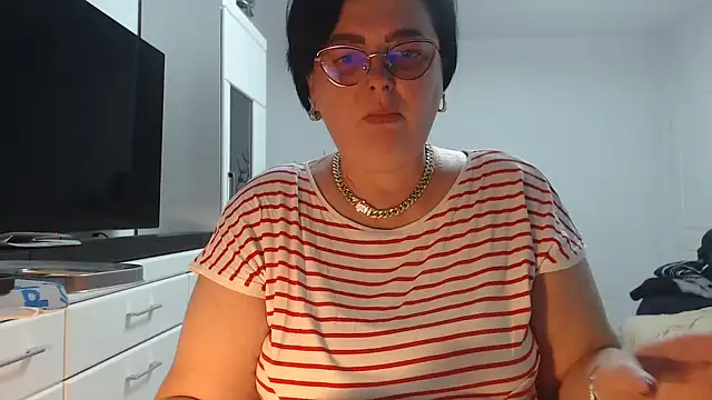 Amandamuller1982 online show from 04-06-26, 09:38