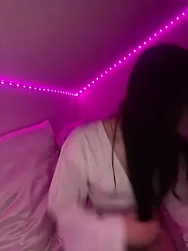 Snapshot of AdelinaAlia chatting on 02-02-26, 11:15 AdelinaAlia online show from 02-02-26, 11:15