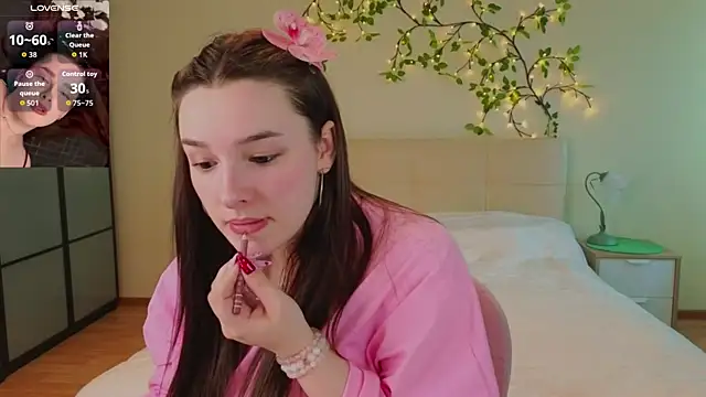 CookyDaisy online show from 05-09-26, 01:58