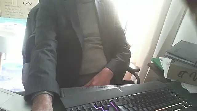 shyfrenchcock1 online show from 01-13-26, 01:26