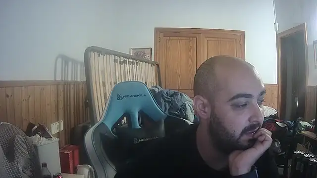 chicomallorca96 online show from 10-13-25, 10:28