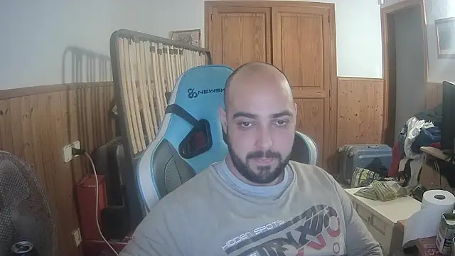 chicomallorca96 online show from 01-06-26, 04:55