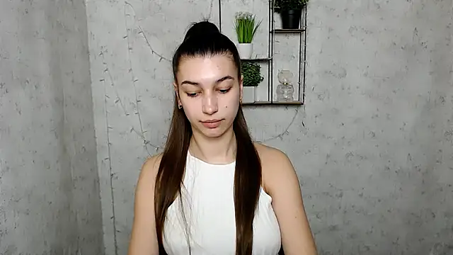 Snapshot of KarolinaRosse_ chatting on 03-21-25, 07:11 KarolinaRosse online show from 03-21-25, 07:11
