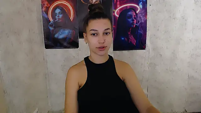 Snapshot of KarolinaRosse_ chatting on 09-25-25, 05:02 KarolinaRosse online show from 09-25-25, 05:02