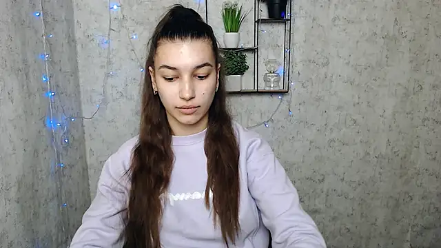 Snapshot of KarolinaRosse_ chatting on 02-27-25, 07:08 KarolinaRosse online show from 02-27-25, 07:08