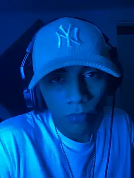 SkinnyHot444 online show from 01-18-25, 01:51